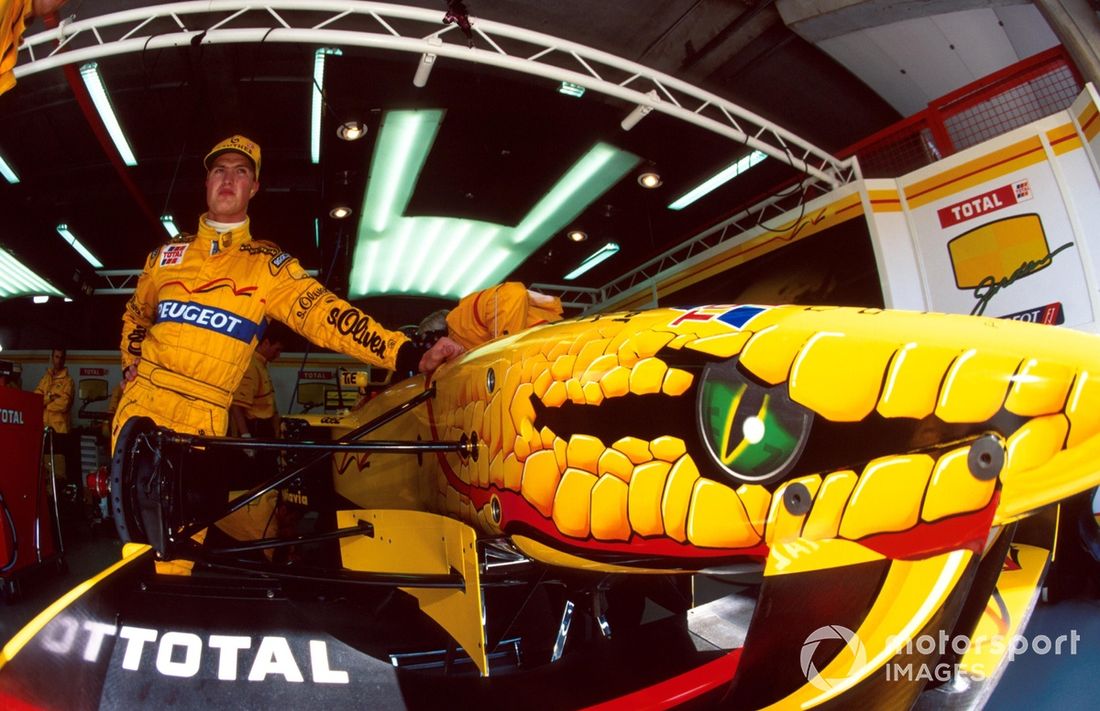 ギャラリー】巳年だからヘビのF1……ジョーダン197 F1