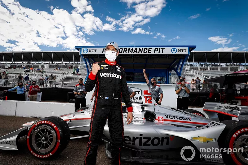 Ganador de la pole Will Power, Team Penske Chevrolet