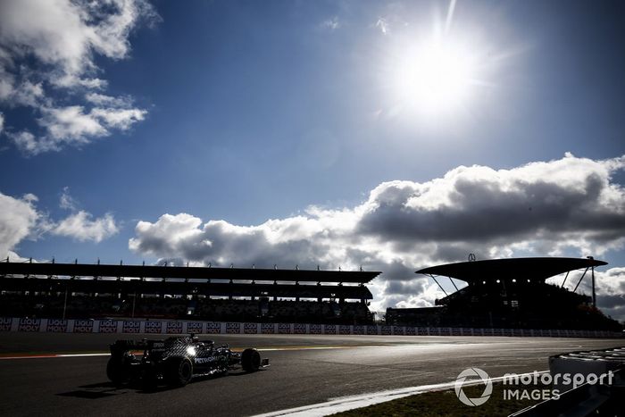 Lewis Hamilton, Mercedes F1 W11 