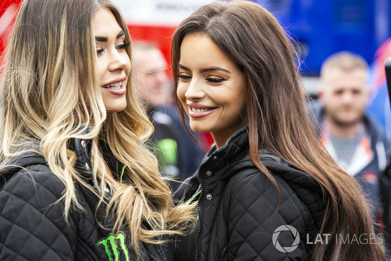 Grid girl