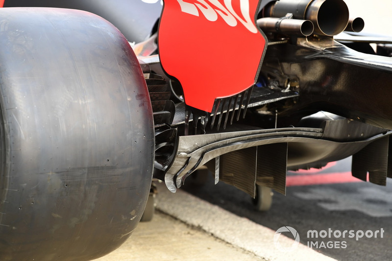 Red Bull Racing RB14, diffúzor, hátsó rész, részlet