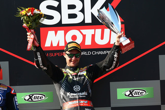 Podyum: Yarış galibi Jonathan Rea, Kawasaki Racing