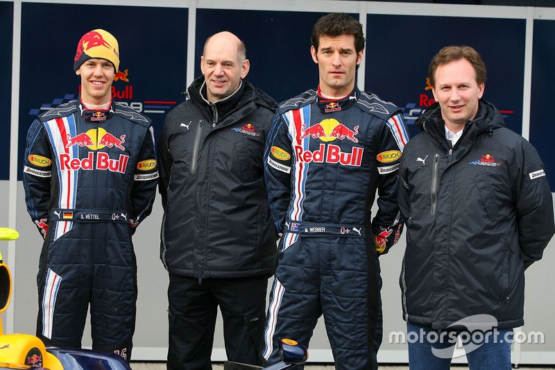 Sebastian Vettel, Red Bull racing, Mark Webber, Red Bull Racing con Adrian Newey y Christian Horner