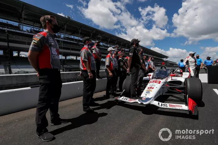 Marco Andretti, Andretti Herta with Marco & Curb-Agajanian Honda, celebra la pole position