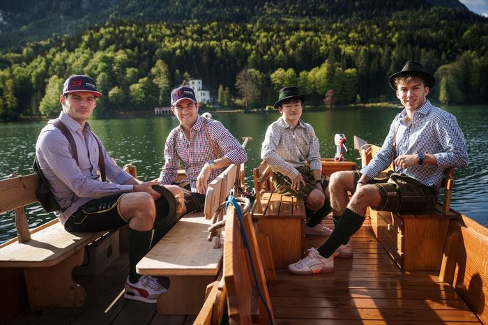 Max Verstappen, Sergio Pérez, Red Bull Racing, Yuki Tsunoda y Pierre Gasly, AlphaTauri