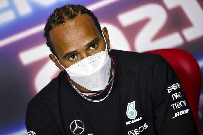 Lewis Hamilton, Mercedes en la conferencia de prensa