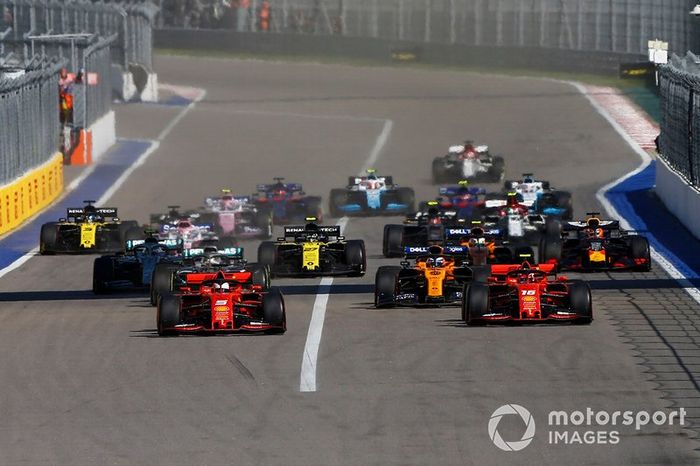 Sebastian Vettel, Ferrari SF90, Charles Leclerc, Ferrari SF90, Lewis Hamilton, Mercedes AMG F1 W10, Carlos Sainz Jr., McLaren MCL34, Valtteri Bottas, Mercedes AMG W10