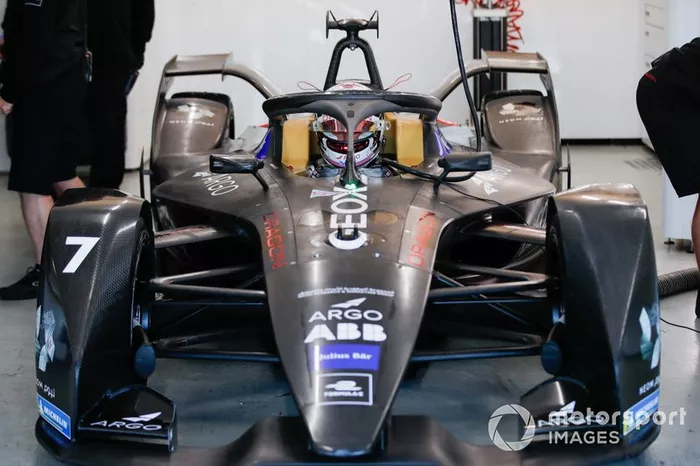 Nico Müller, GEOX Dragon, Penske EV-4