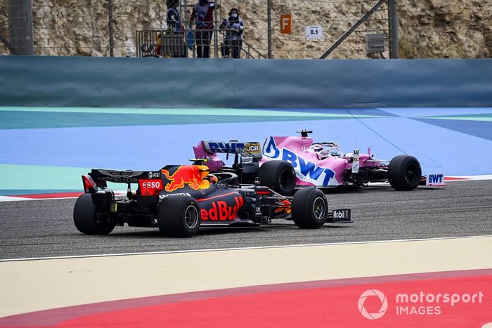 Sergio Pérez, Racing Point RP20, Alex Albon, Red Bull Racing RB16