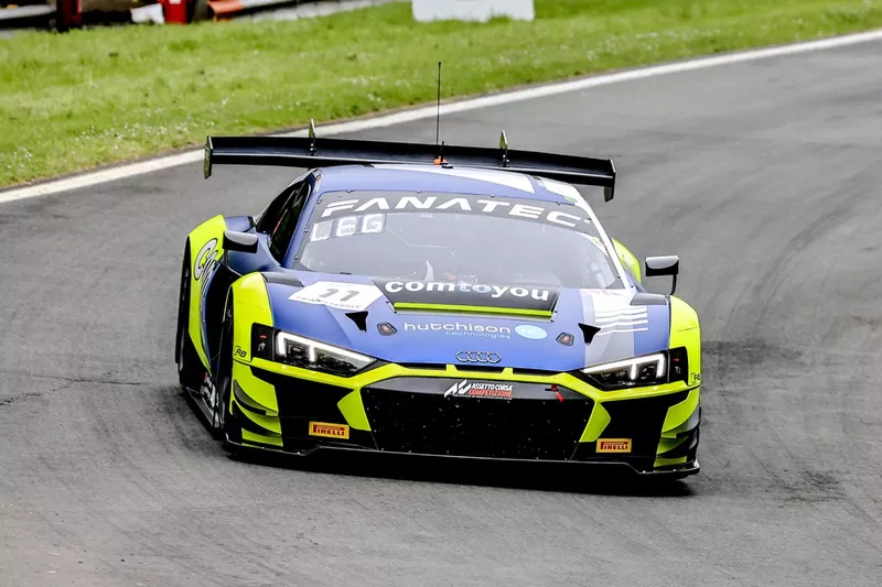 #11 Comtoyou Racing, Audi R8 LMS GT3 EvoII: Lucas Legeret, Christopher Haase