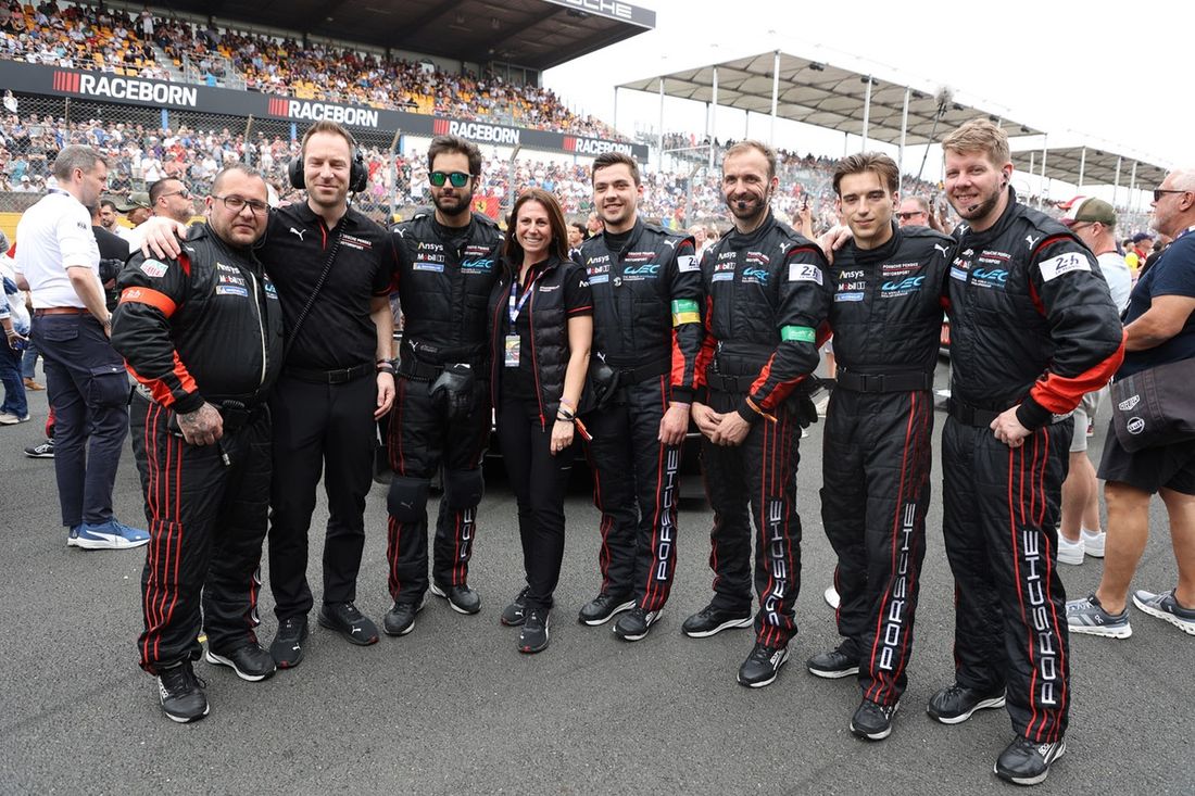 Miembros del equipo Porsche Penske Motorsport