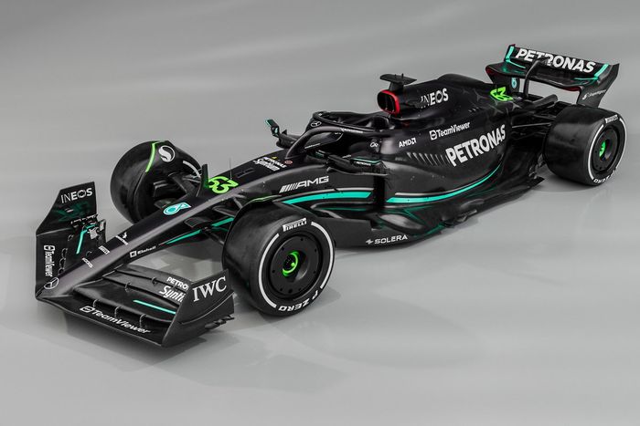 Mercedes W14