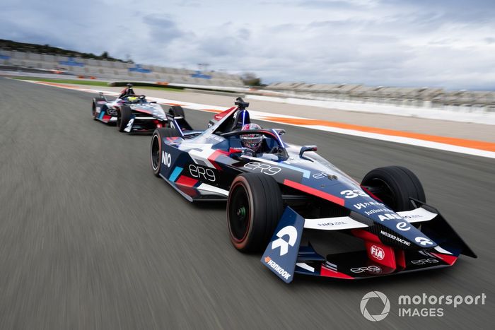 Dan Ticktum, NIO 333 FE Team, Sergio Sette Camara, NIO 333 FE Team