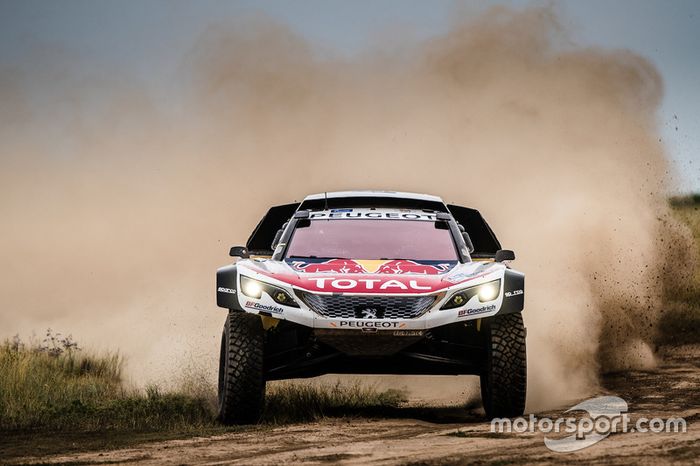 #104 Peugeot Sport Peugeot 3008 DKR: Sébastien Loeb, Daniel Elena