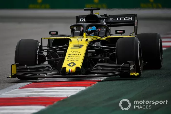 Daniel Ricciardo, Renault F1 Team R.S.19