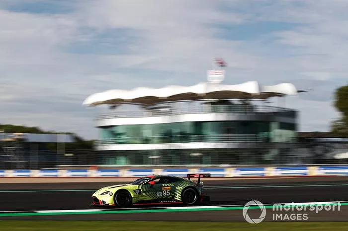 #95 Aston Martin Racing Aston Martin Vantage AMR: Marco Sorensen, Nicki Thiim 