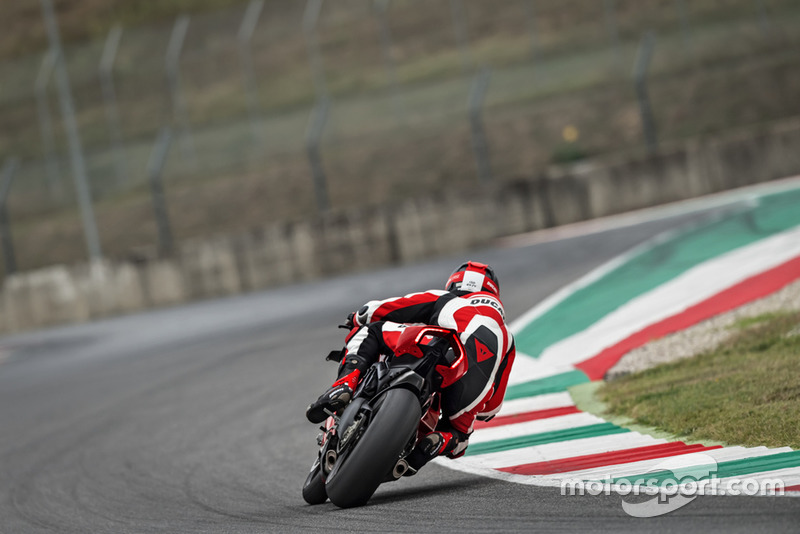 Ducati Panigale V4R