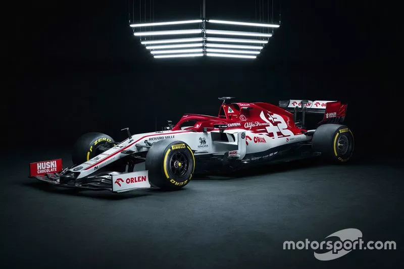Decoración Alfa Romeo

