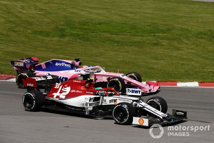 Antonio Giovinazzi, Alfa Romeo Racing C38, Sergio Perez, Racing Point RP19