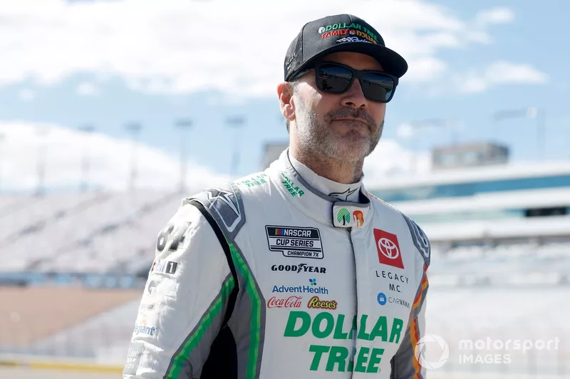 Jimmie Johnson, LEGACY MOTOR CLUB, Dollar Tree/Family Dollar Toyota Camry