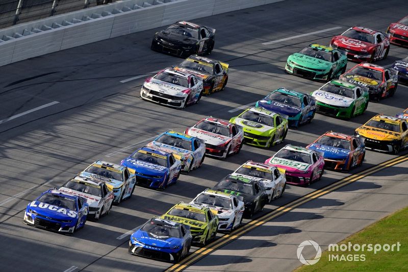 Bubba Wallace, 23XI Racing, U.S. Air Force Toyota Camry and Kyle Busch, Richard Childress Racing, Lucas Oil Chevrolet Camaro