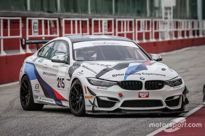 BMW M4 GT4, BMW Team Italia