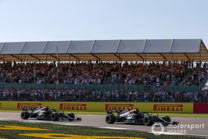 Lewis Hamilton, Mercedes W12, Valtteri Bottas, Mercedes W12