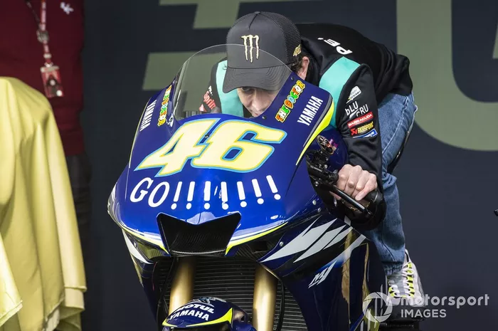 Valentino Rossi, Petronas Yamaha SRT, 
