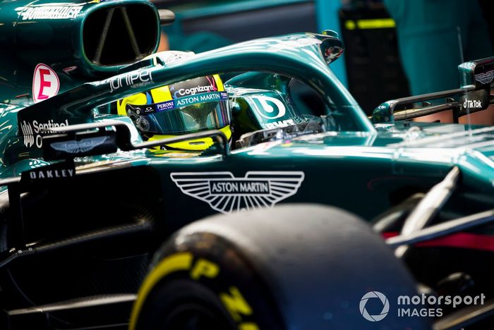 Nick Yelloly, Aston Martin AMR21 