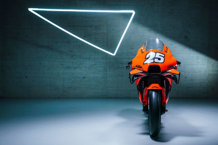 RC16 de Raul Fernandez, KTM Tech3