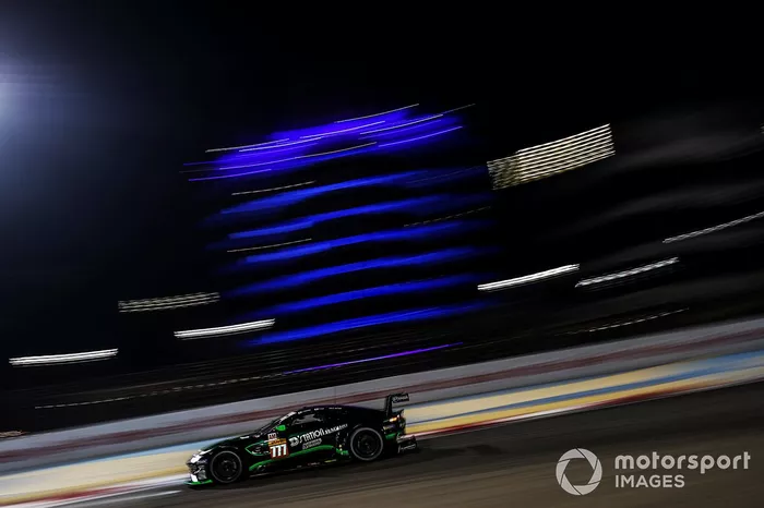 #777 D' Station Racing Aston Martin Vantage AMR: Satoshi Hoshino, Tomonobu Fujii, Andrew Watson