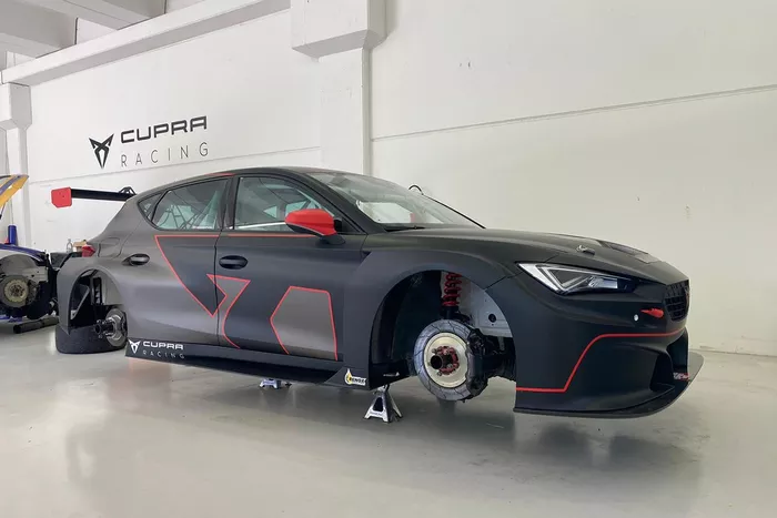 Cupra di Michele Imberti, Elite Motorsport