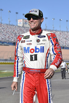 Kevin Harvick, Stewart-Haas Racing, Ford Fusion Mobil 1