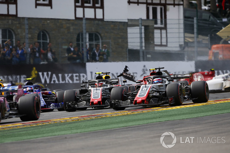 Ромен Грожан, Кевін Магнуссен, Haas F1 Team VF-18
