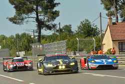 #95 Aston Martin Racing Aston Martin Vantage: Нікі Тім, Марко Соренсен, Річі Стеневей