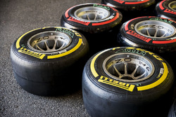 Des pneus Pirelli