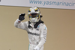 Le poleman Lewis Hamilton, Mercedes AMG F1