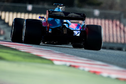 Даниил Квят, Scuderia Toro Rosso STR12