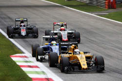 Kevin Magnussen, Renault Sport F1 Team RS16
