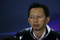 Yusuke Hasegawa, responsable du programme Honda F1 lors de la conférence de la FIA