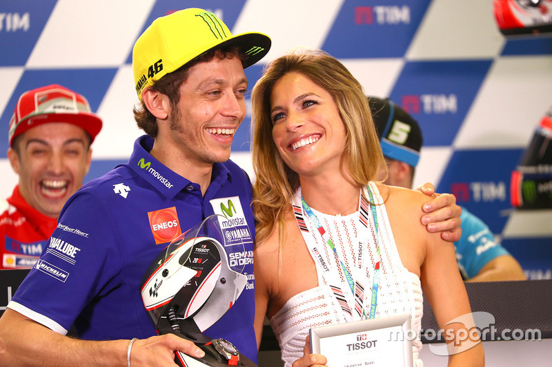 Mugello 2016 - Bromas con la ex mujer de Max Biaggi