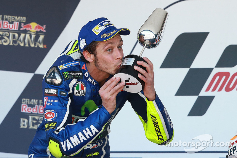 Podio: il vincitore Valentino Rossi, Yamaha Factory Racing