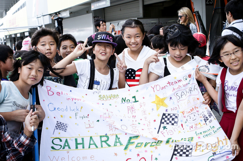 Fans jóvenes de Sahara Force India F1 Team