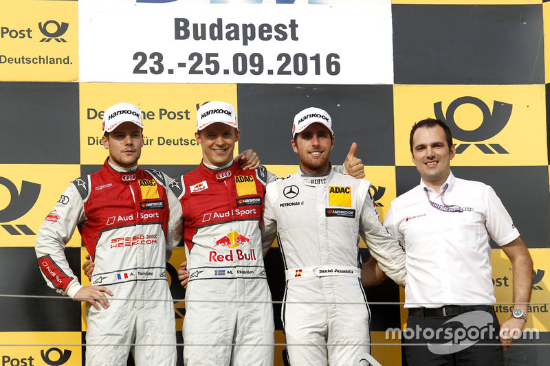 Podium: Racewinnaar Mattias Ekström, Audi Sport Team Abt Sportsline, Audi A5 DTM; tweede plaats Adri