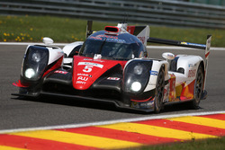 #5 Toyota Racing Toyota TS050 Hybrid: Anthony Davidson, Sébastien Buemi, Kazuki Nakajima
