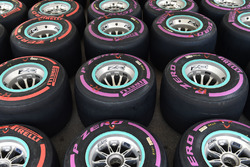 Pirelli tyres