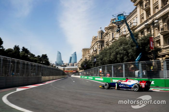 Arjun Maini, Trident