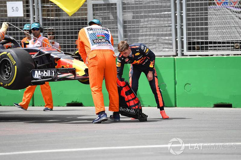 Max Verstappen, Red Bull Racing RB14 kaza
