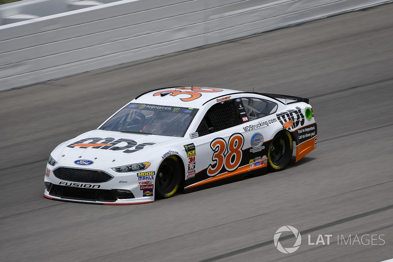 David Ragan, Front Row Motorsports, Ford Fusion MDS Trucking