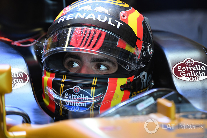 Carlos Sainz Jr., Renault Sport F1 Team RS17